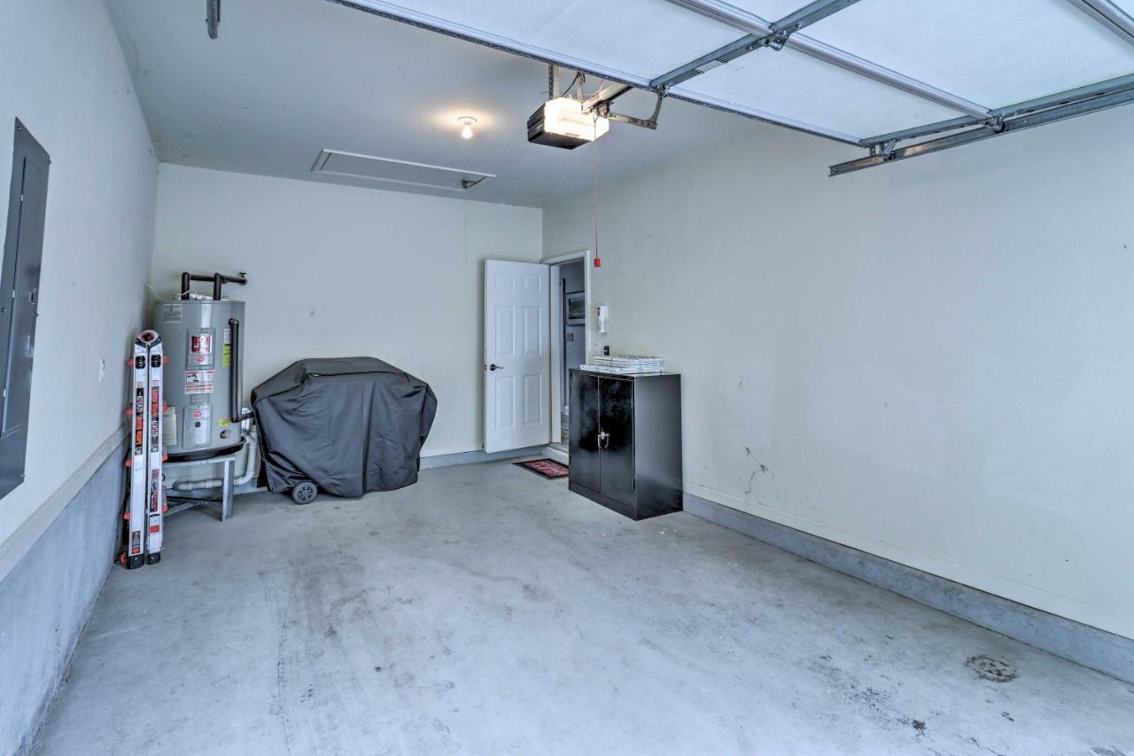 Lake Lure Condo With Resort Pool And Beach Access! Bagian luar foto